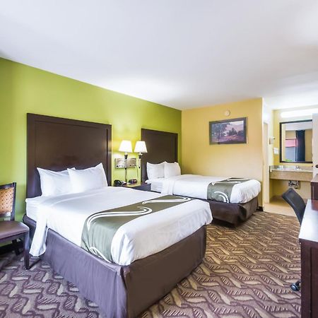 Quality Inn Fredericksburg-Central Park Area Exteriér fotografie