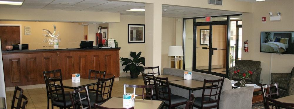 Quality Inn Fredericksburg-Central Park Area Exteriér fotografie