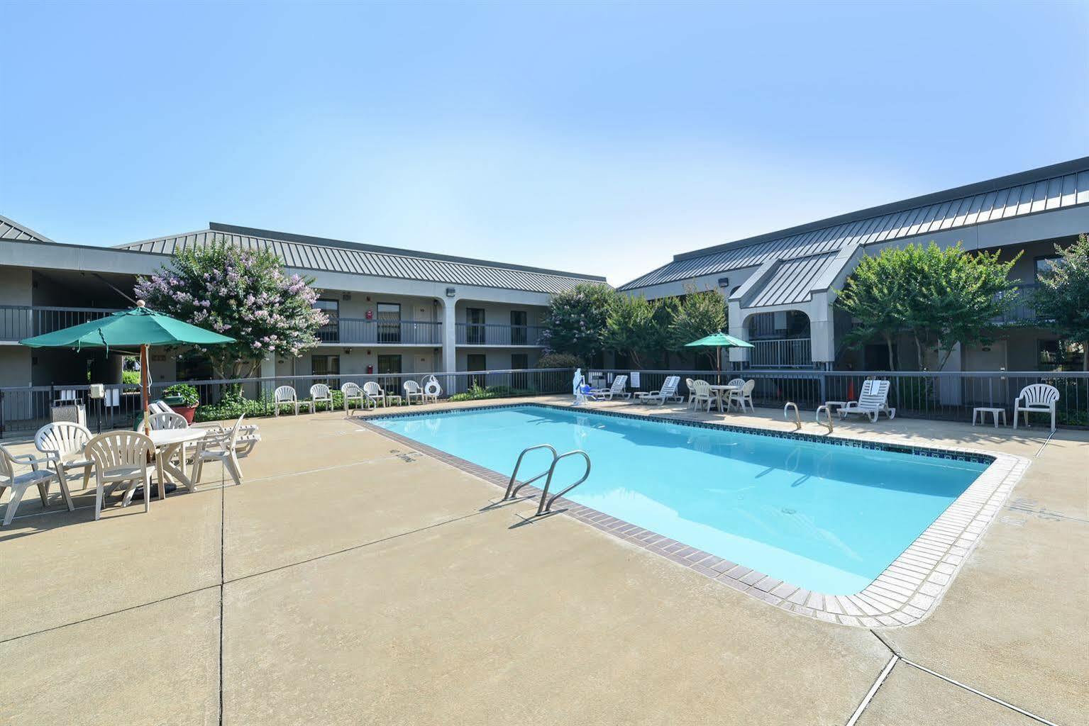 Quality Inn Fredericksburg-Central Park Area Exteriér fotografie