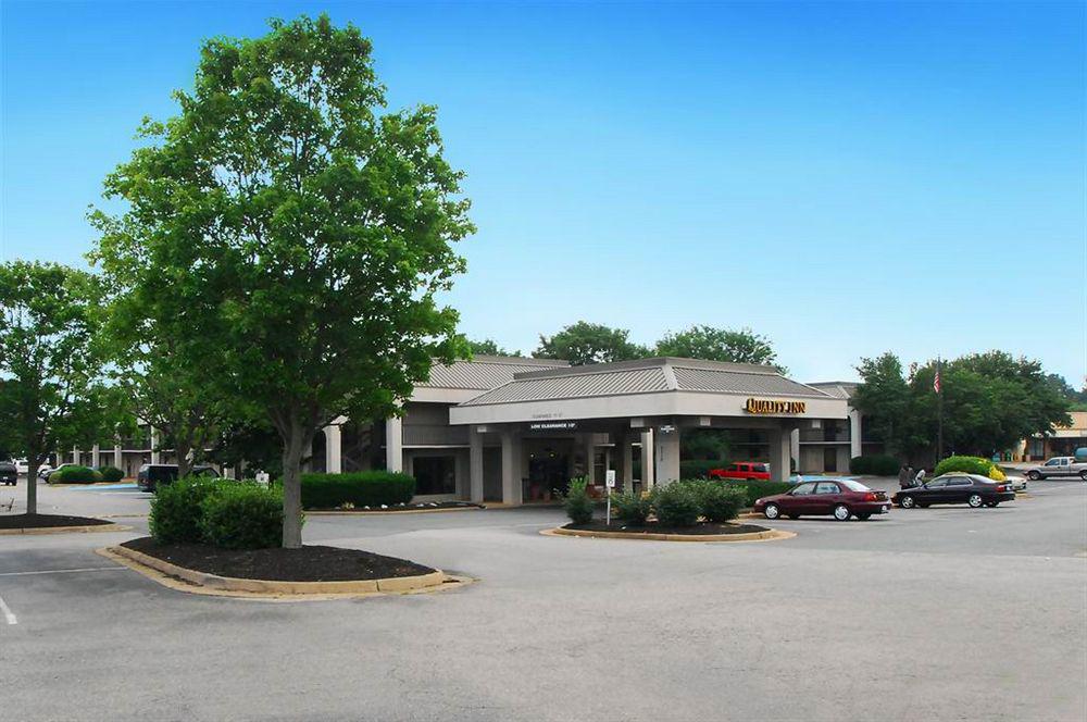 Quality Inn Fredericksburg-Central Park Area Exteriér fotografie